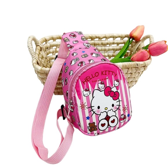 Hello Kitty Handbags - NWT Hello Kitty bag Women’s or girls Small Adjustable Strap